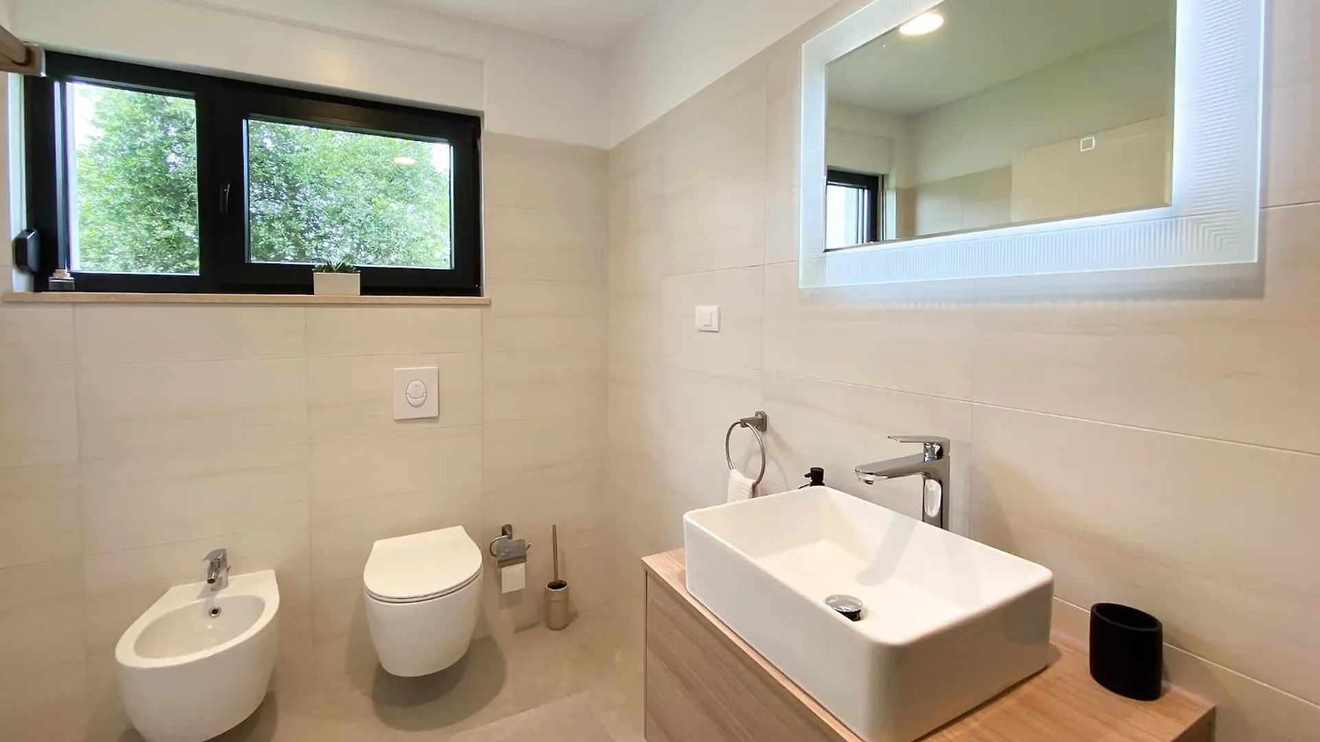 Modern Villa With Private Pool Near The Sea Liznjan Croatia
