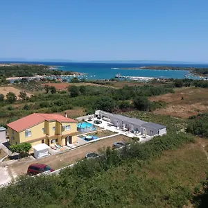  Apartment Palmira