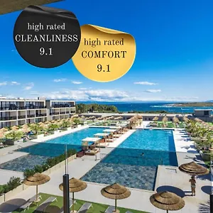 Del Mar Emotion Aparthotel